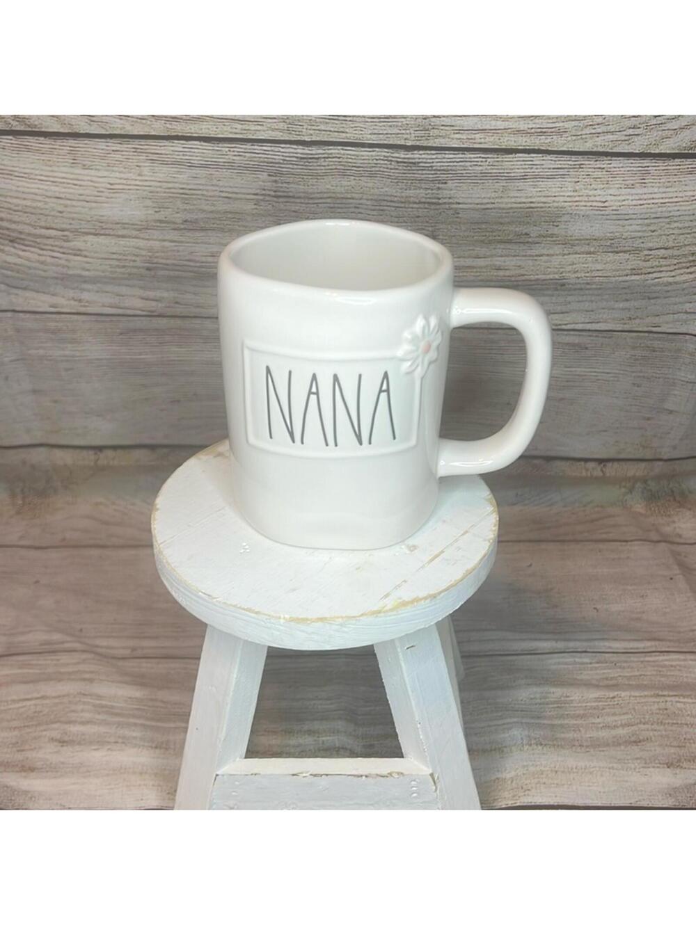 ❤️ Rae Dunn “NANA” mug